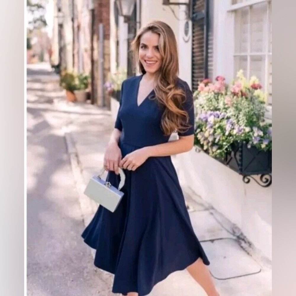 Gal meets glam Edith crepe dress in navy